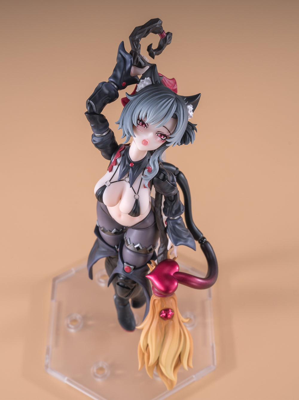 Witch of the Other World Apprentice Witch Hoshikawa Cat (Black Hair Ver.) 1/12 Scale Action Figure