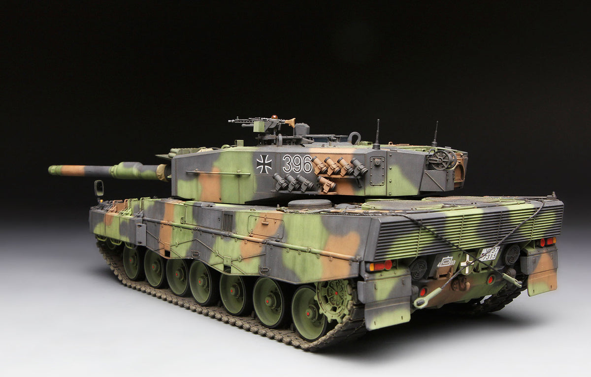 Meng 1/35 German Main Battle Tank Leopard 2 A4