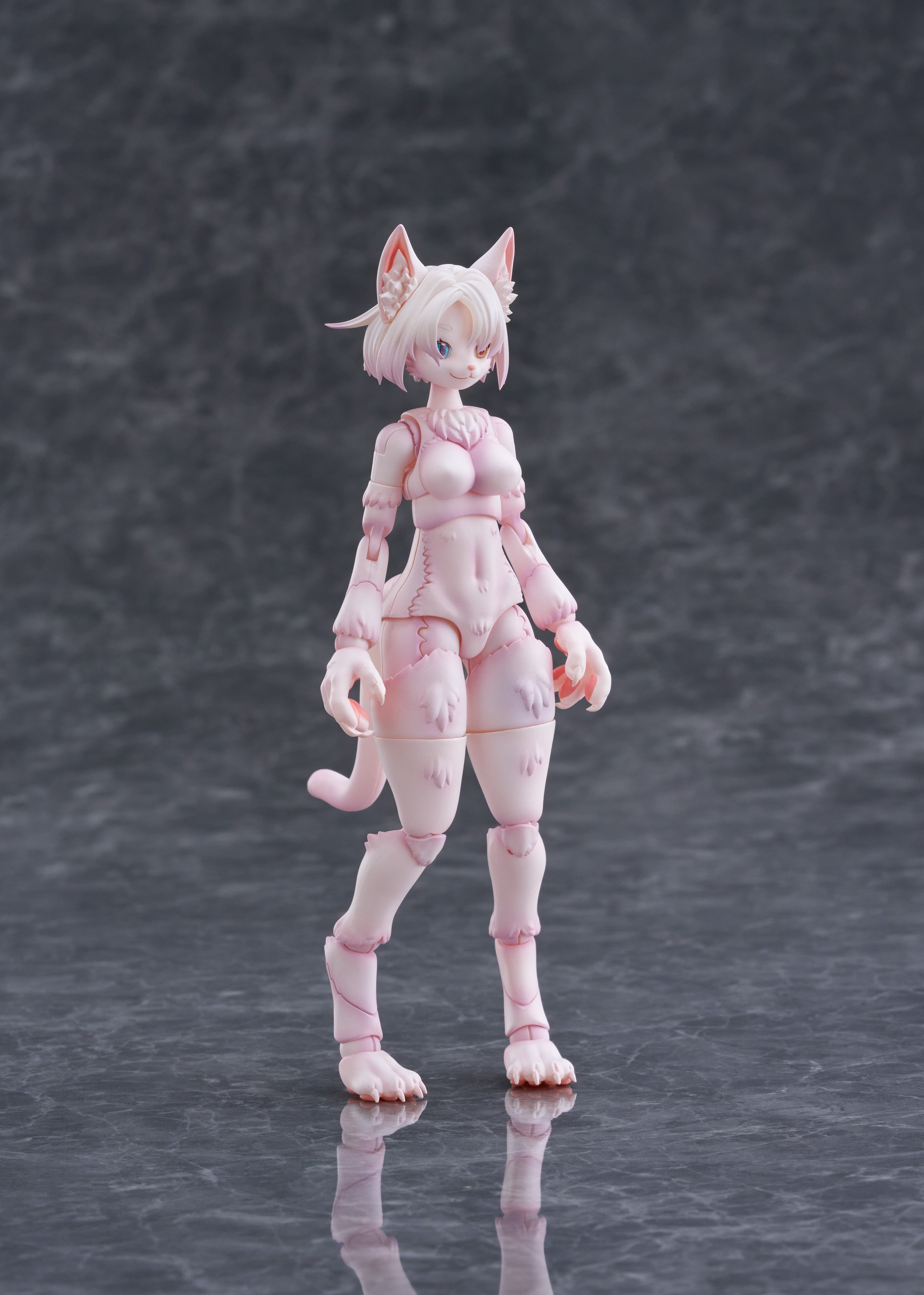 Aoshima Kemopla #KP-01R, Khao Manee