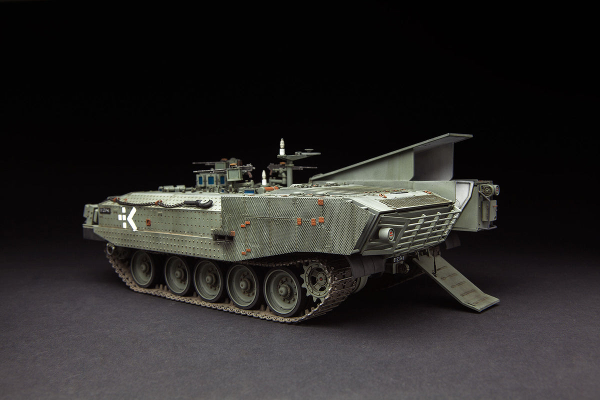 Meng 1/35 ISRAEL HEAVY ARMOURED PERSONNEL CARRIER ACHZARIT LATE