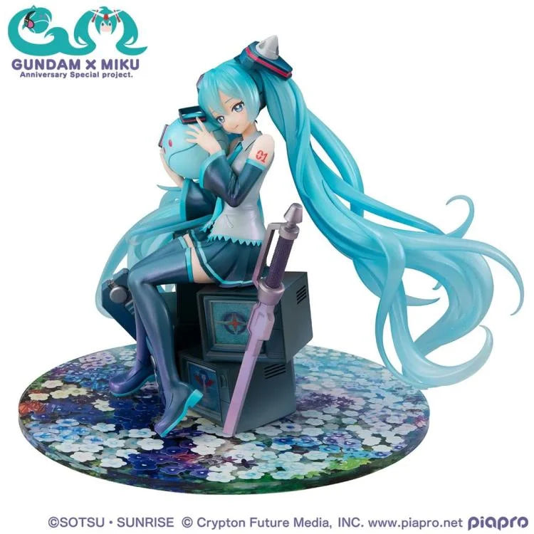 Mobile Suit Gundam 45th Anniversary x Hatsune Miku Lucrea Hatsune Miku x 00 Gundam Figure