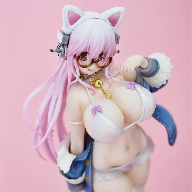 Nitroplus Super Sonico (White Cat Ver.) Figure