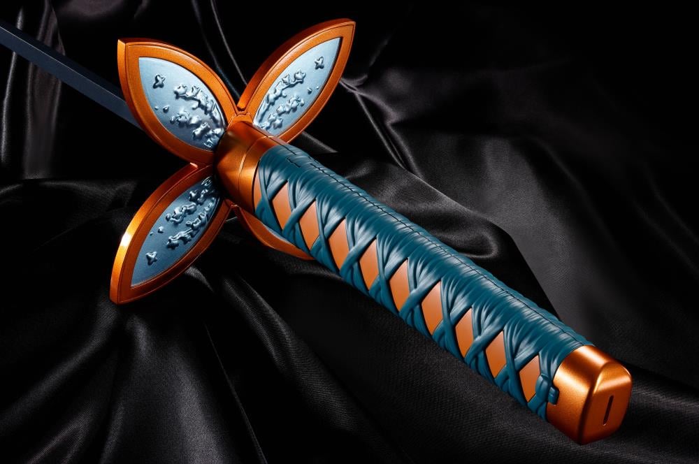 Demon Slayer Kimetsu no Yaiba Proplica Shinobu Kocho Nichirin Sword