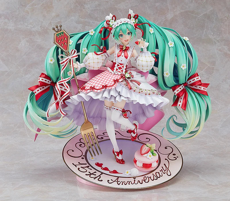 Vocaloid Hatsune Miku Strawberry Motif (15th Anniversary Ver.) 1/7 Scale Figure