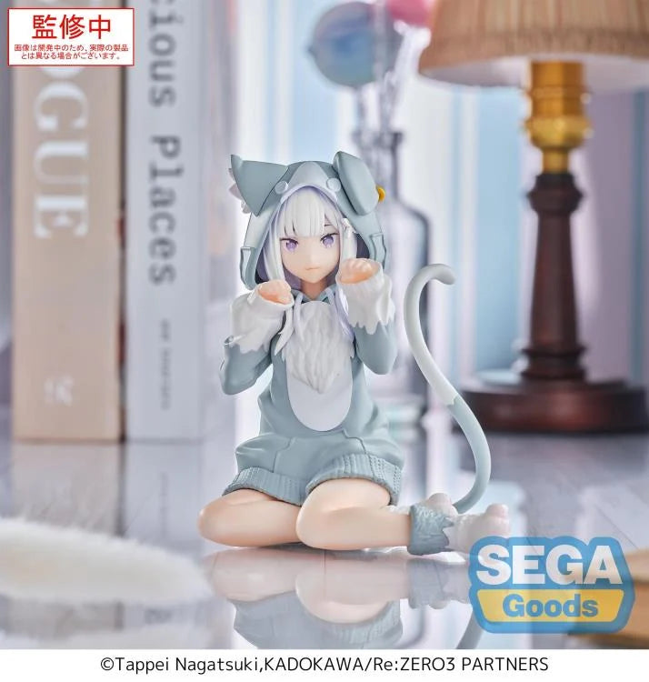 Re Zero Starting Life in Another World Yumemirize Emilia (Mofumofu Pack) Figure