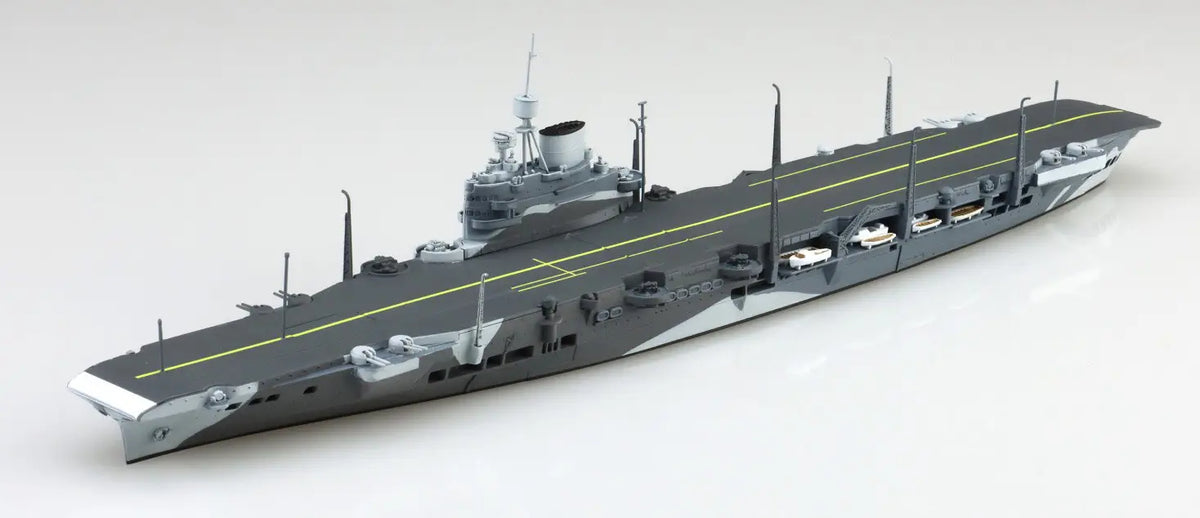 Aoshima 1/700 British Aircraft Carrier HMS ILLUSTRIOUS