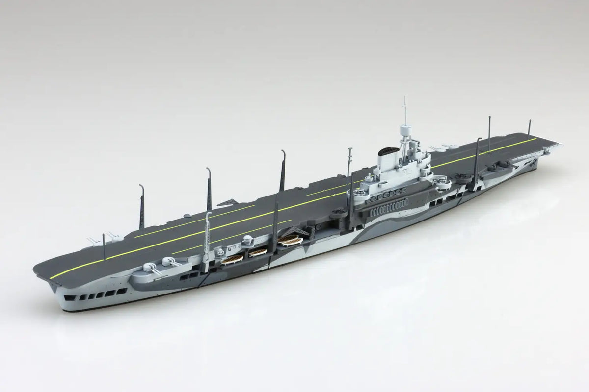 Aoshima 1/700 British Aircraft Carrier HMS ILLUSTRIOUS