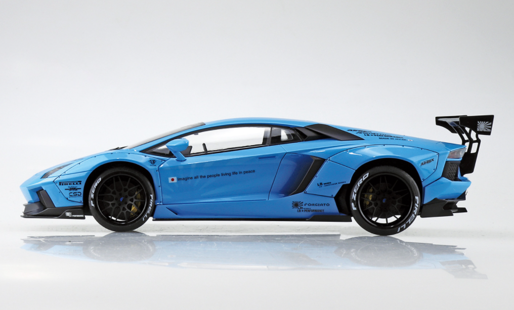 Aoshima 1/24 LB-Works Lamborghini Aventador Ver.1