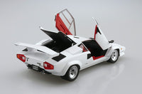 Aoshima 1/24 '85 Lamborghini Countach 5000QV
