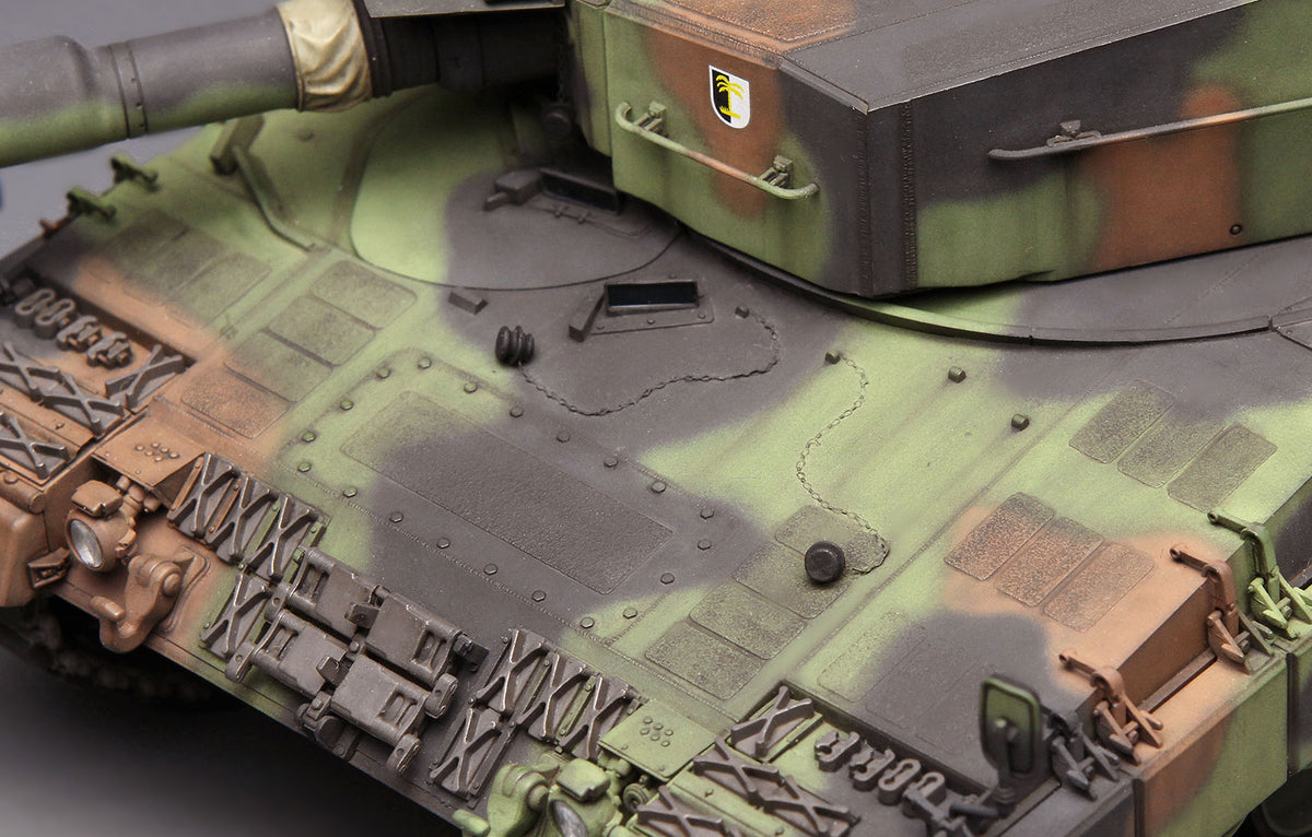 Meng 1/35 German Main Battle Tank Leopard 2 A4