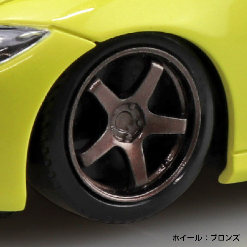 Aoshima 1/32 SNAP KIT #17CU-IY Nissan RZ34 Fairlady Z Custom Wheel(Ikazuchi Yellow)