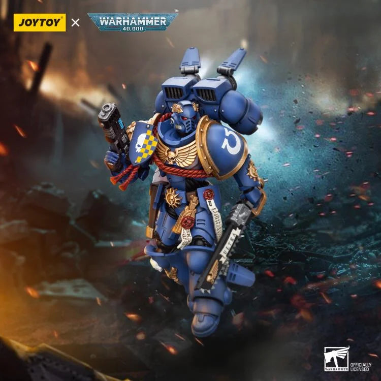 Warhammer 40K Ultramarines Captain with Jump Pack 1/18 Scale Action Figure