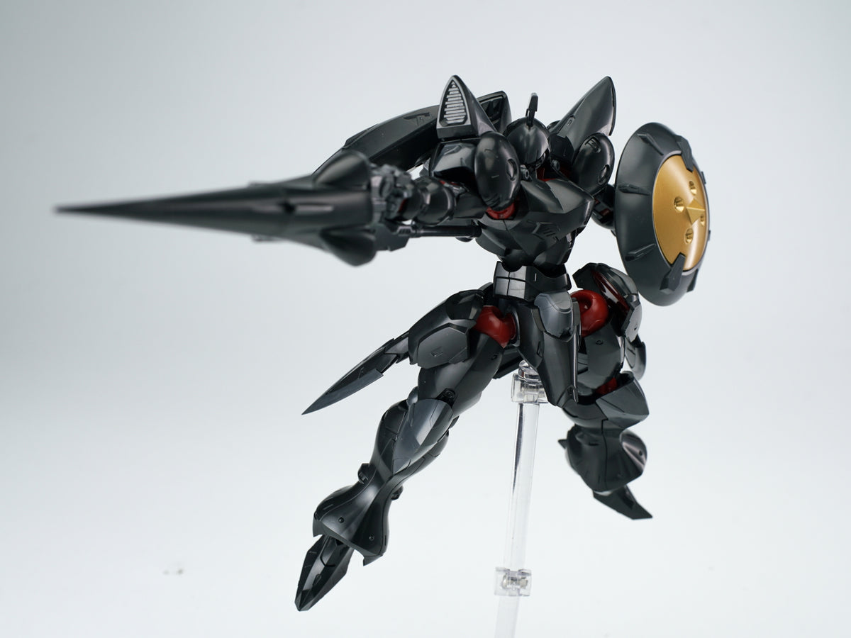 Ultra Action Trooper Series Actaeon (Royal Black Ver.) 1/144 Scale Model Kit