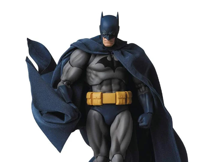 Batman Hush MAFEX No.105 Batman Action Figure