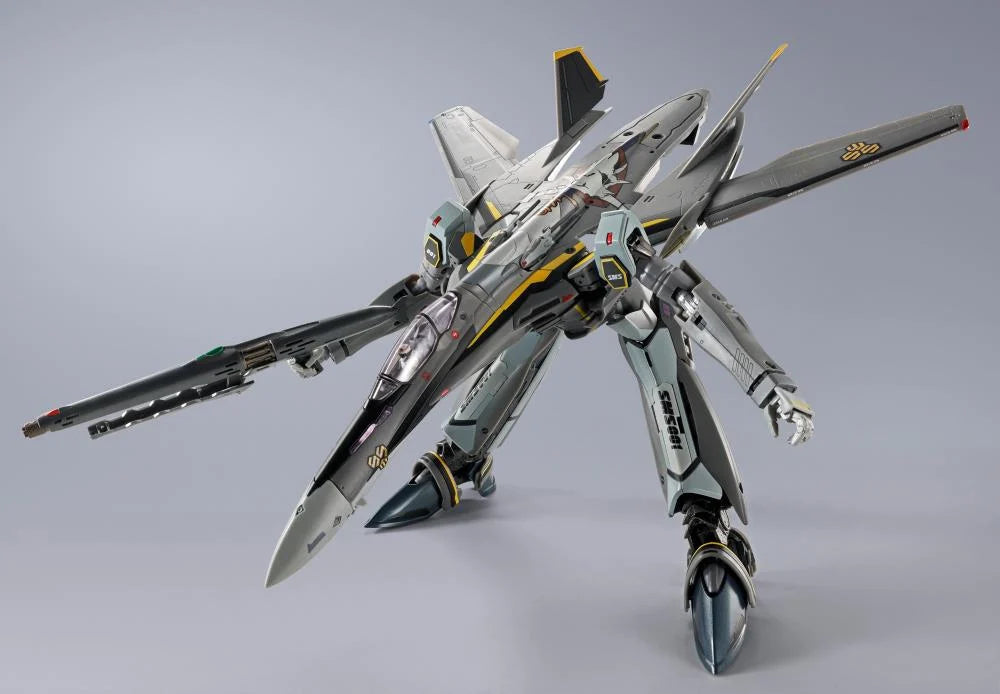 Macross Frontier DX Chogokin VF-25S Armored Messiah Valkyrie (Ozma Lee Machine Revival Ver.)