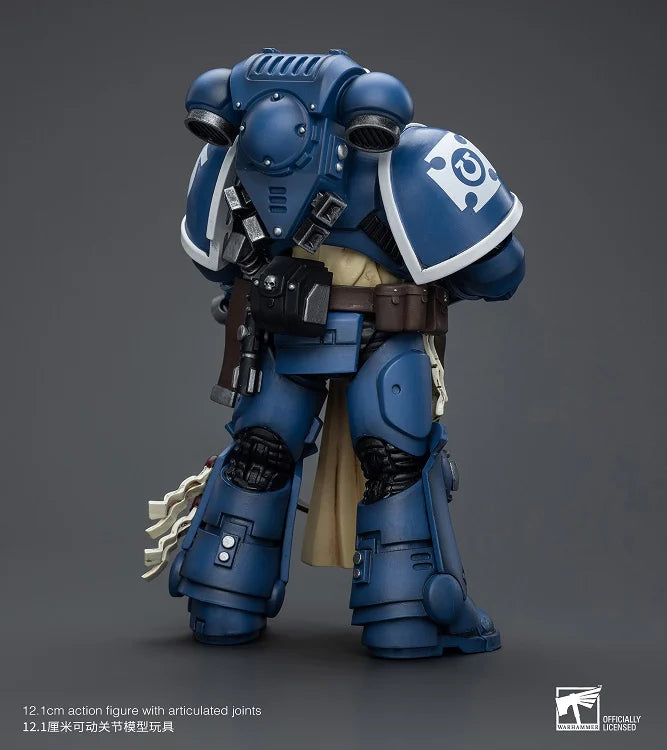 Warhammer 40K Ultramarines Sternguard Veteran with Auto Bolt Rifle 1/18 Scale Action Figure