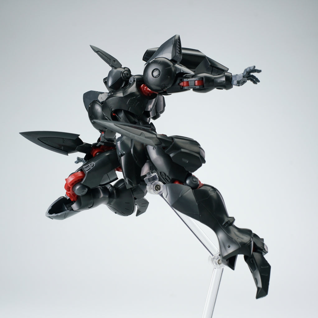 Ultra Action Trooper Series Actaeon (Royal Black Ver.) 1/144 Scale Model Kit