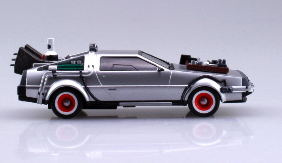 Aoshima Back To The Future 1/43 Pullback DELOREAN from PART 3& Rail road
