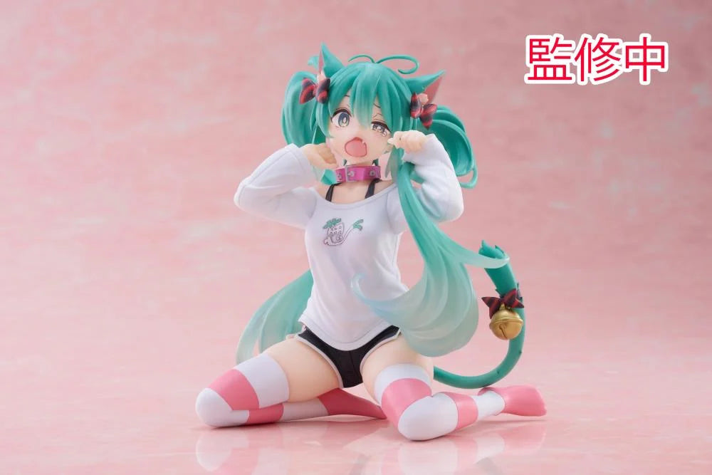 Vocaloid Desktop Cute Miku Hatsune (Nekomimi T-Shirt Ver.) Figure
