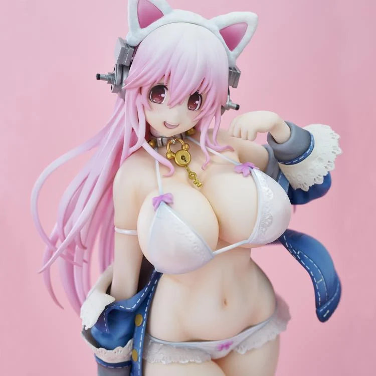 Nitroplus Super Sonico (White Cat Ver.) Figure