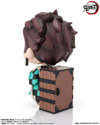 Demon Slayer Kimetsu no Yaiba tekupiku Tanjiro Kamado Figure