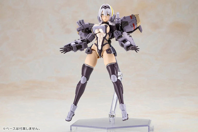 Front Mission Zenith Girl (Gray Ver.) Model Kit