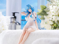 Goddess of Victory Nikke Helm: After Shower Noodle Stopper Figure