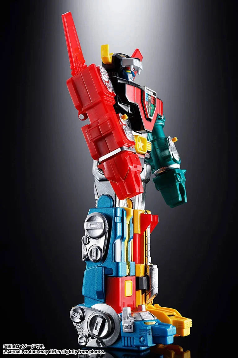 Voltron Defender of the Universe Chogokin Voltron Action Figure