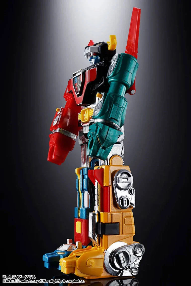 Voltron Defender of the Universe Chogokin Voltron Action Figure