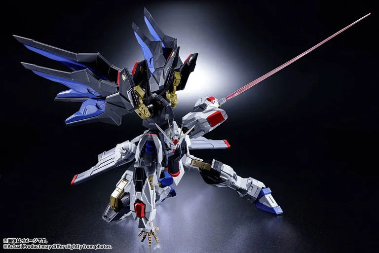 Mobile Suit Gundam SEED Destiny Absolute Act Strike Freedom Gundam Action Figure