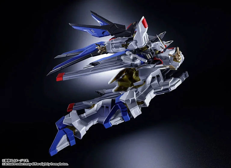 Mobile Suit Gundam SEED Destiny Absolute Act Strike Freedom Gundam Action Figure