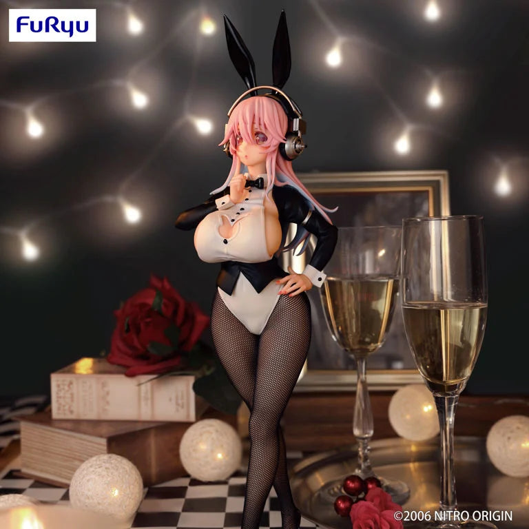 Nitroplus BiCute Bunnies Super Sonico (Newly Drawn Costume Tailcoat Ver.) Figure
