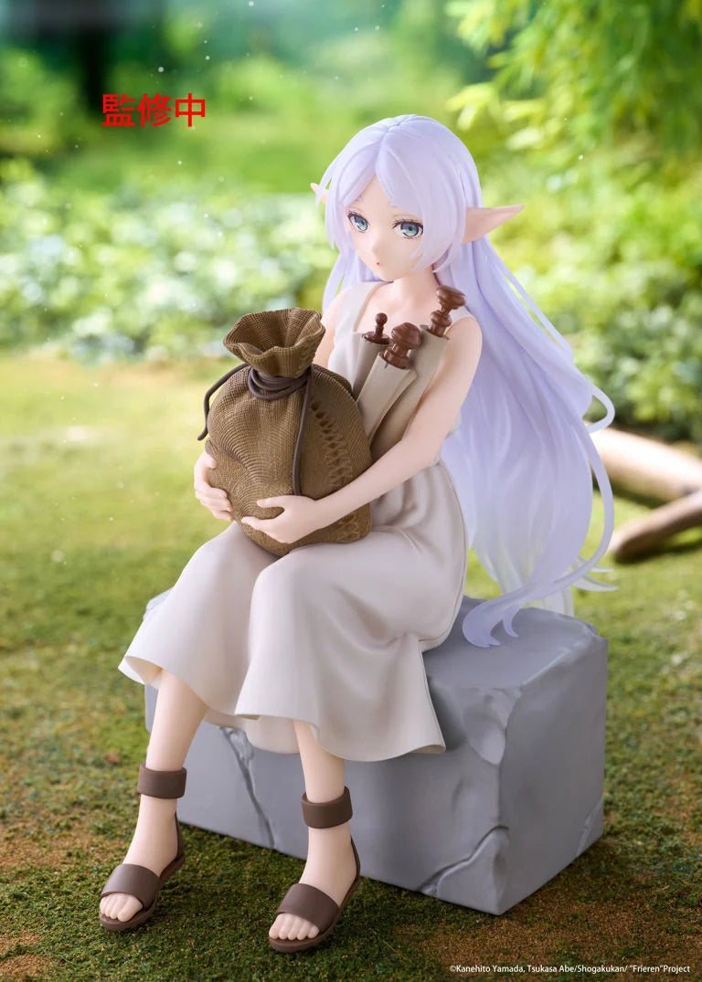 Frieren Beyond Journey's End Desktop Cute Frieren (In Training Ver.) Figure