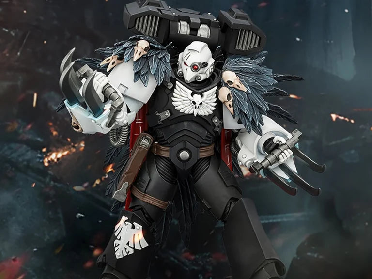 Warhammer 40,000 Raven Guard Chapter Master Aethon Shaan with Claws of Severax and Heavy Bolt Pistol 1/18 Scale Action Figure