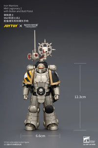 Warhammer The Horus Heresy Iron Warriors MkII Legionary 2 with Bolter and Bolt Pistol 1/18 Scale Action Figure