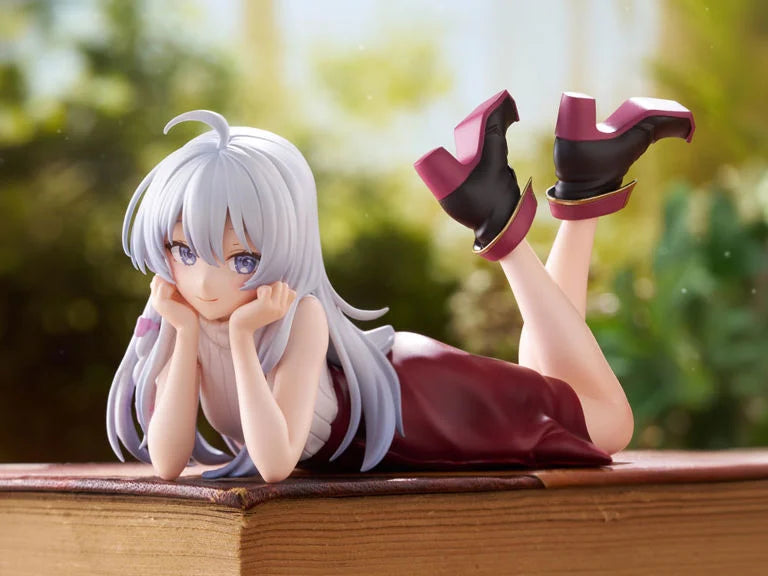 Wandering Witch The Journey of Elaina Elaina (Lying Down Ver.) Noodle Stopper Figure