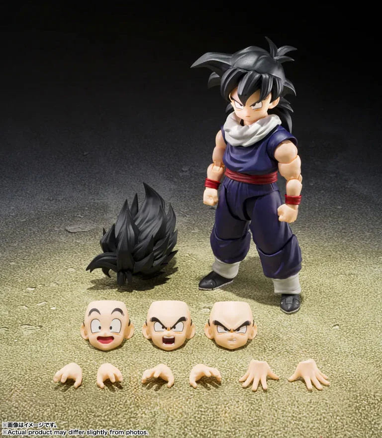 Dragon Ball Z S.H.Figuarts Gohan (Z-Fighters Group Base Ver. A) Action Figure (With Bonus)
