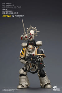 Warhammer The Horus Heresy Iron Warriors MkII Legionary 2 with Bolter and Bolt Pistol 1/18 Scale Action Figure