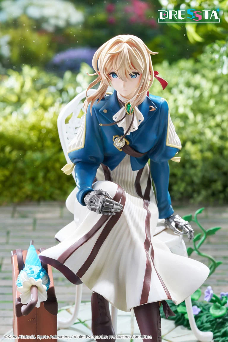 Violet Evergarden Dressta Violet Evergarden Figure