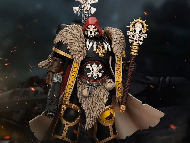 Warhammer 40,000 Space Wolves Wolf Priest with Absolvor Bolt Pistol and Crozius 1/18 Scale Action Figure