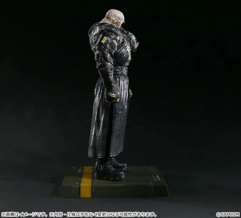 Resident Evil 3 Capcom Figure Builder Creator's Model Nemesis 1/6 Scale Figure