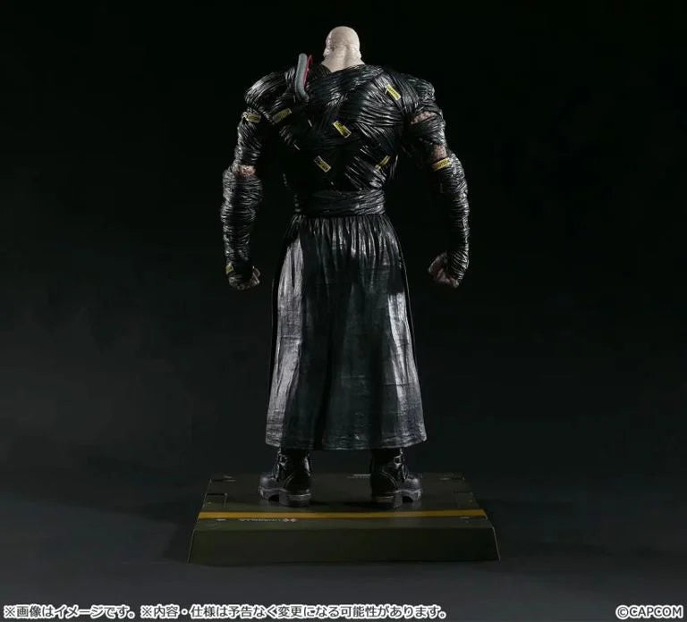 Resident Evil 3 Capcom Figure Builder Creator's Model Nemesis 1/6 Scale Figure