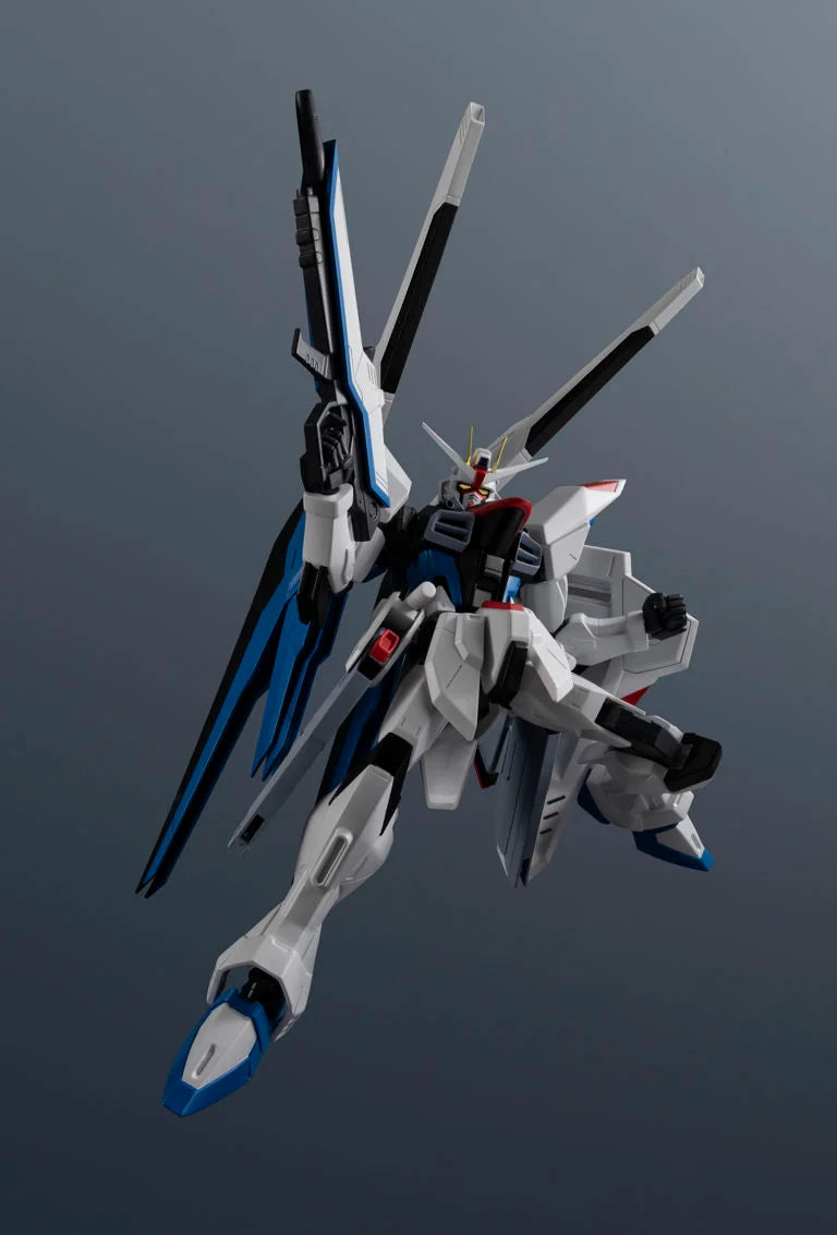 Mobile Suit Gundam SEED Gundam Universe ZGMF-X10A Freedom Gundam (Renewal) Action Figure