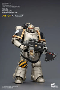 Warhammer The Horus Heresy Iron Warriors MkII Legionary 3 with Bolter and Bolt Pistol 1/18 Scale Action Figure