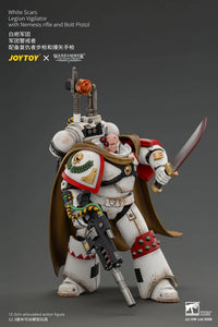 Warhammer The Horus Heresy White Scars Legion Vigilator with Nemesis Rifle and Bolt Pistol 1/18 Scale Action Figure