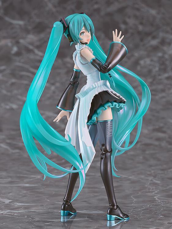 Vocaloid PLAMATEA Hatsune Miku (Happy 16th Birthday Ver.) Model Kit