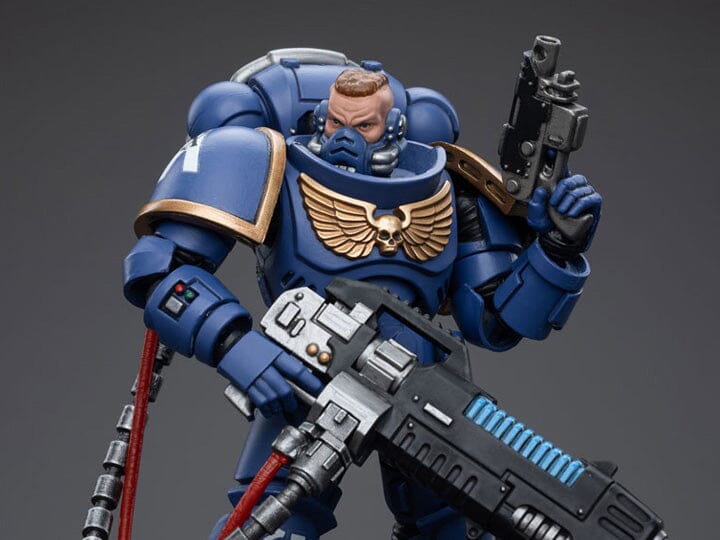 Warhammer 40K Ultramarines Hellblasters Brother Paxor 1/18 Scale Figure