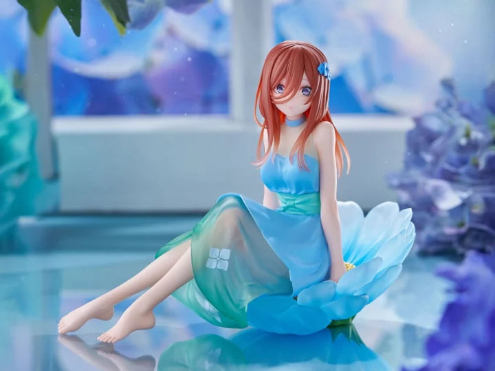 The Quintessential Quintuplets Bloo-me! Miku Nakano Figure