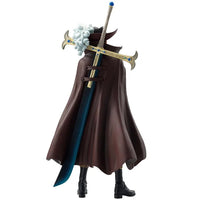 One Piece Masterlise Ichibansho Dracule Mihawk (Beyond the Trials) Figure