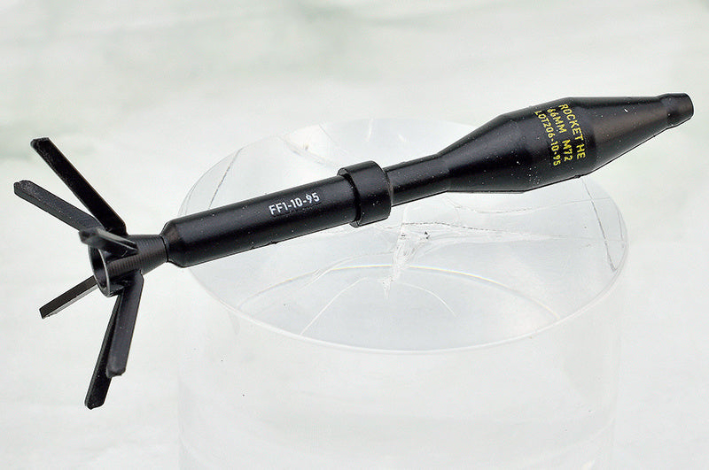 Little Armory LA106 M72 LAW (Light Anti-Tank Weapon) 1/12 Scale Accessory Set